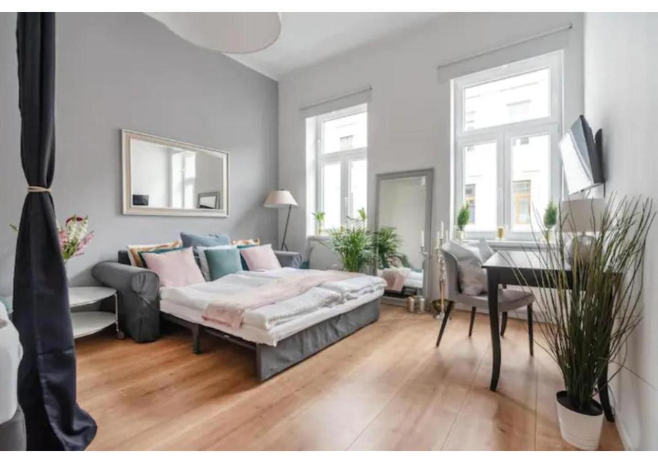 Apartment Luxurious And Bright, 5 Min To City Center Wien